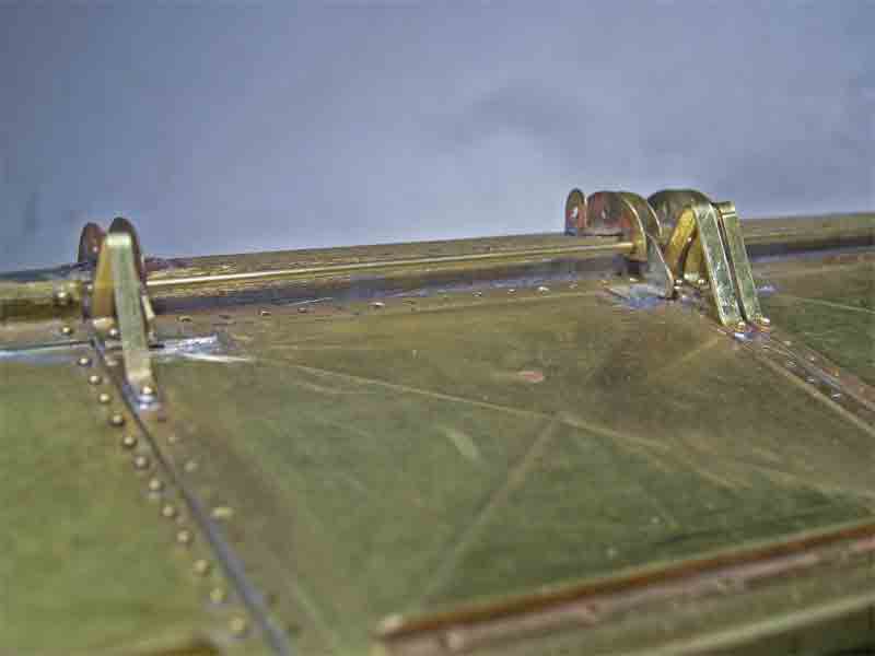 Klappdeckelstuetzen_Detail