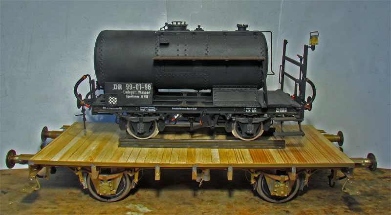 Klappdeckelwagen_Boden