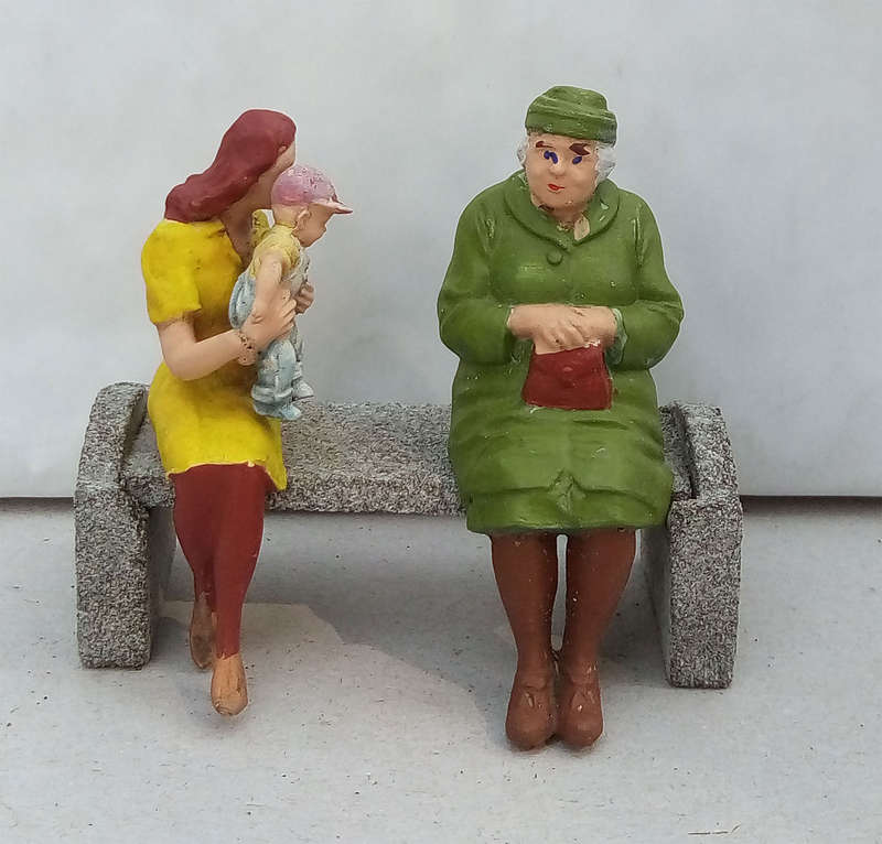 Oma mit Enkel