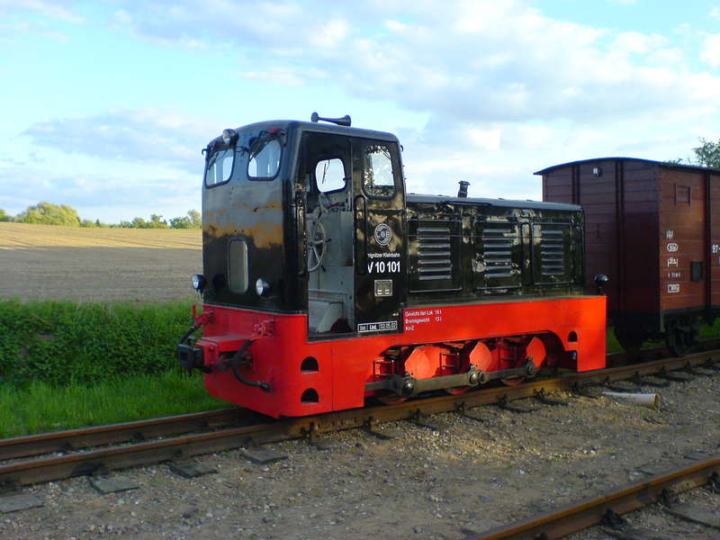 v10