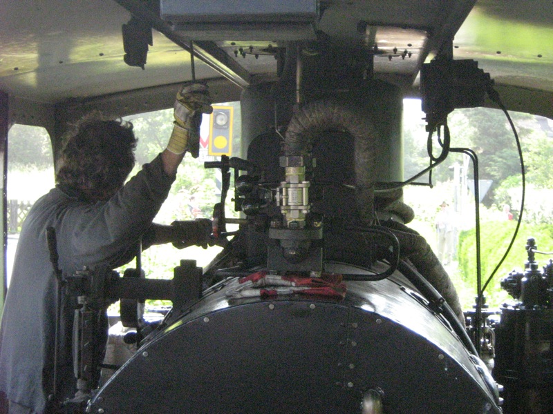 Chiemseebahn-Lok:Fuehrerstand_4733