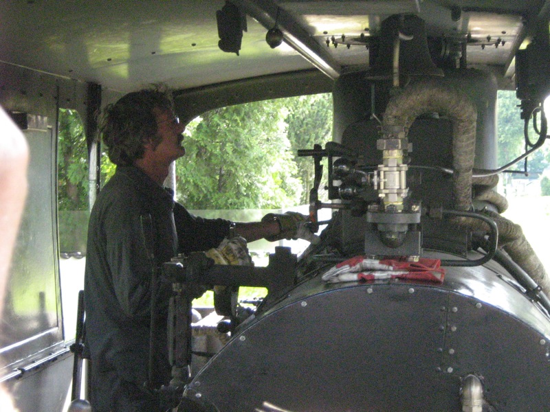 Chiemseebahn-Lok:Fuehrerstand_4735