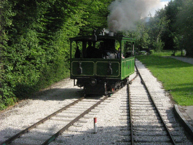 Chiemseebahn-Lok:Prien-Bf_4741
