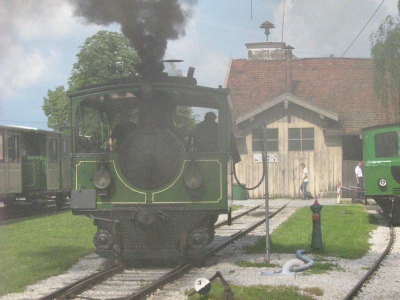 Chiemseebahn-Lok:Wasserfassen_4698