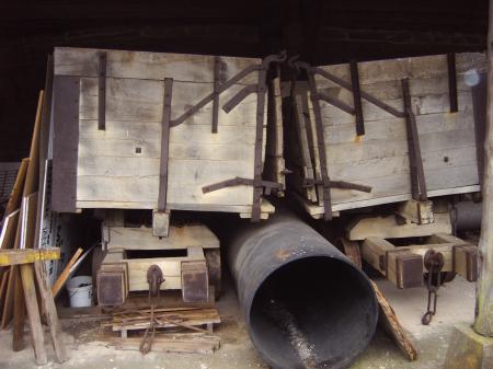 ZECHE_NACHTIGALL_Holzwagenklein