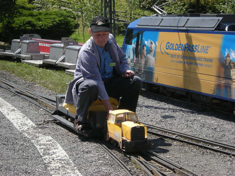 % Zoll Rangierlok Massstab 1:10