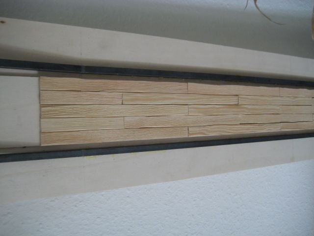 Holzbohlen