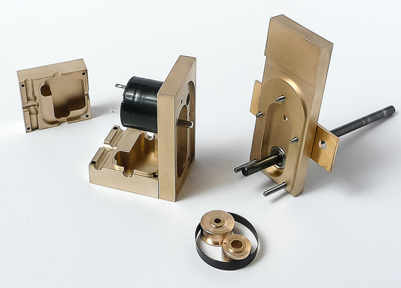 Mototraeger_Deckel-08