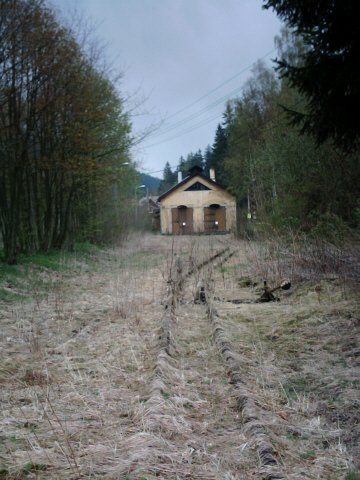 Kipsdorf Lokschuppen1