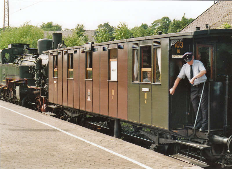 PZ12