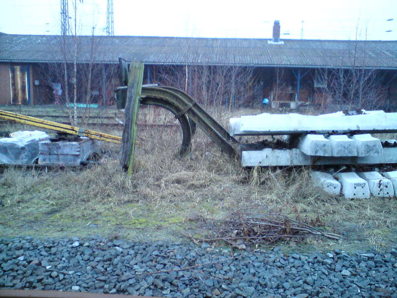 Prellbock_in_L_neburg