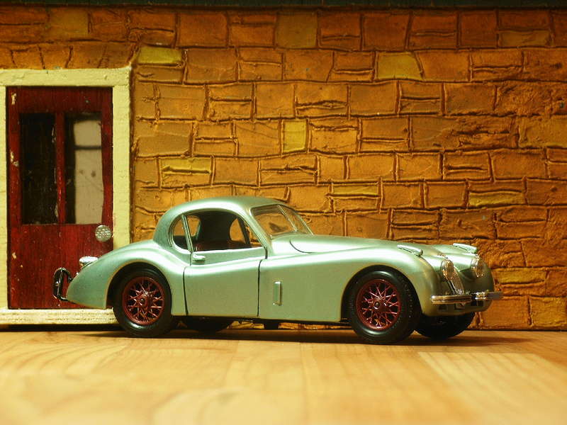 Jaguar XK120 FHC