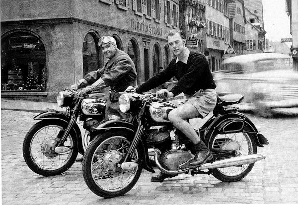 NSU Werbung Innenstadt