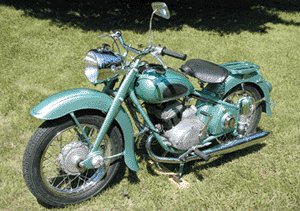 Adler M200