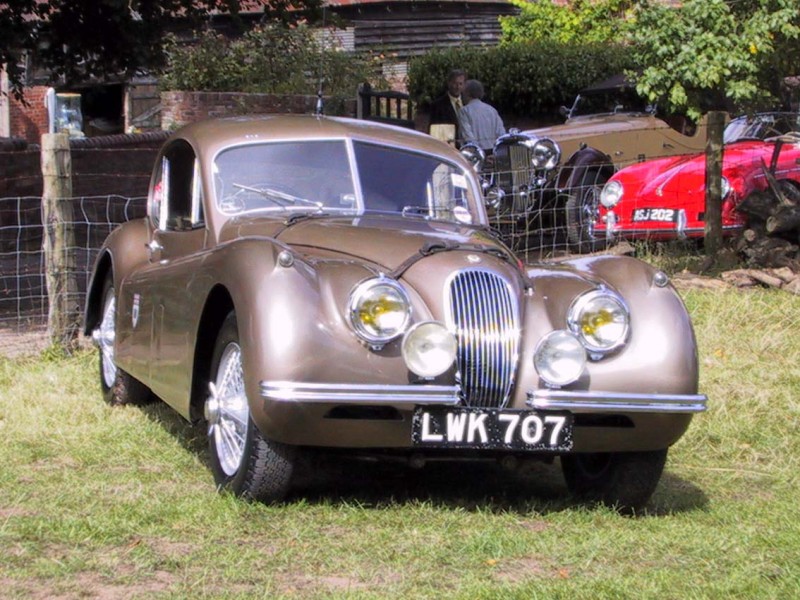 Jaguar XK120 FHC Werksrennwagen