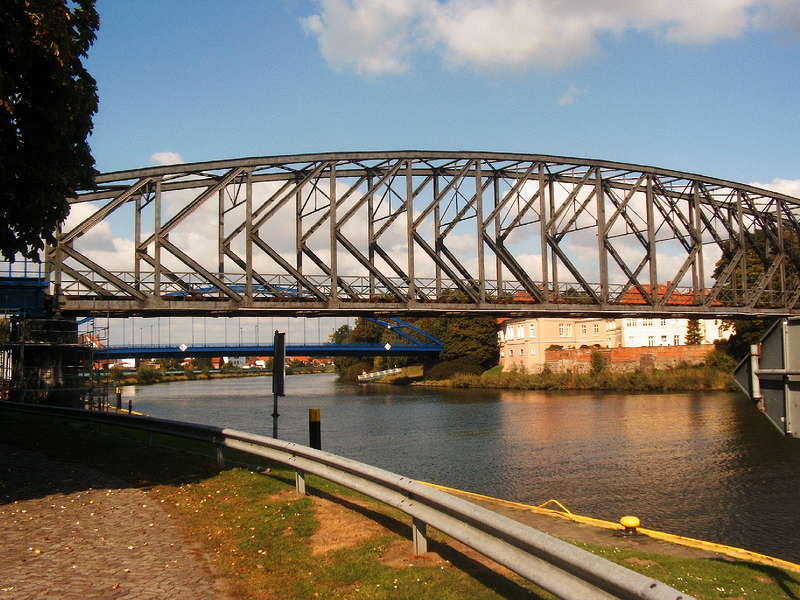 Werbrücke Hoya 25.09.08