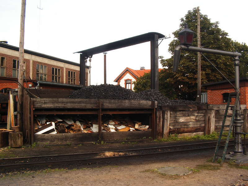 DEV 127 Verbretterung / Feuerholz