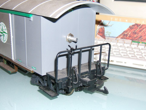 geschlossener_Akkuwagen_Poti
