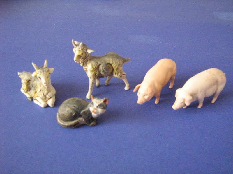 NN-Figuren-Katze+Ziegen+Schweine