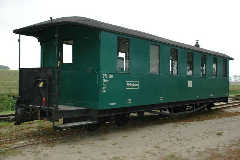 Personenwagen 970-507 in Mesendorf