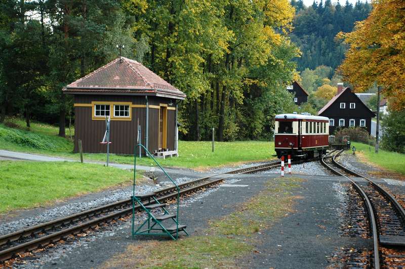 VT 137 322 setzt in Jonsdorf um