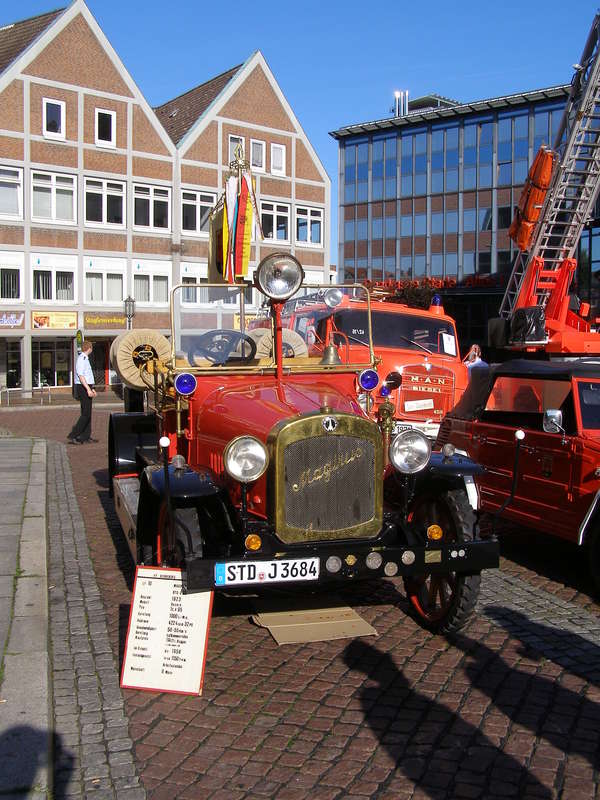 P8300007