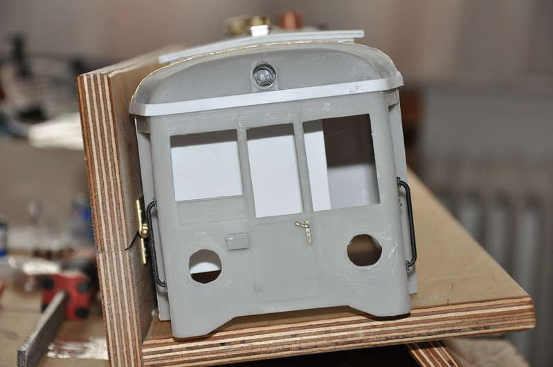 Front T 3