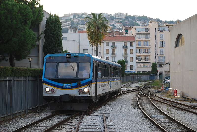 Einfahrt Nizza