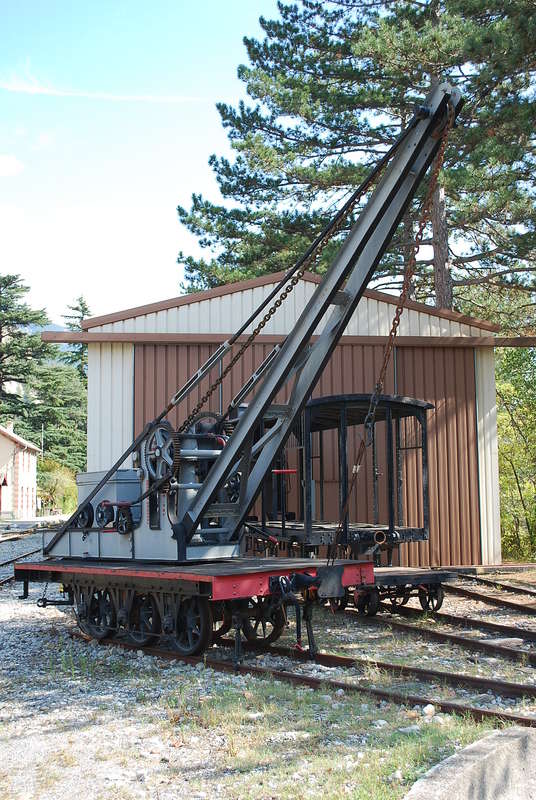 Schienenkran 1