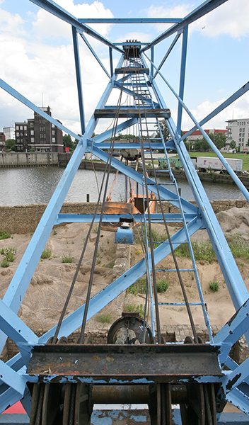 Hamburger_Hafenkran_042