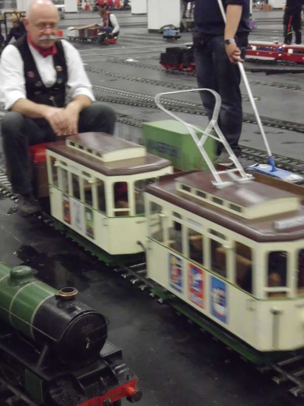 edk2014.85