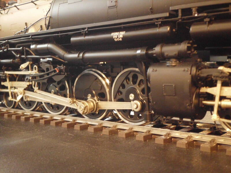 IMB24073