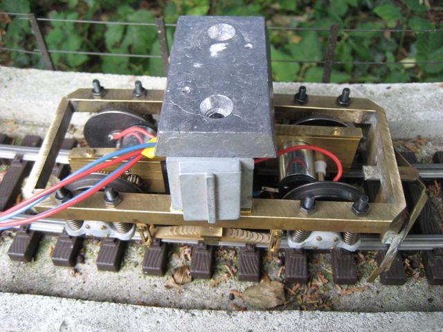 drehgestell mit Maxon-Tatzlagerantrieb 3