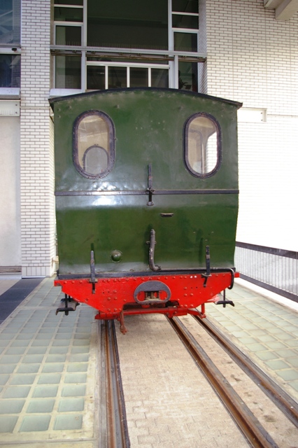 g16