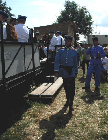 aufgesessen