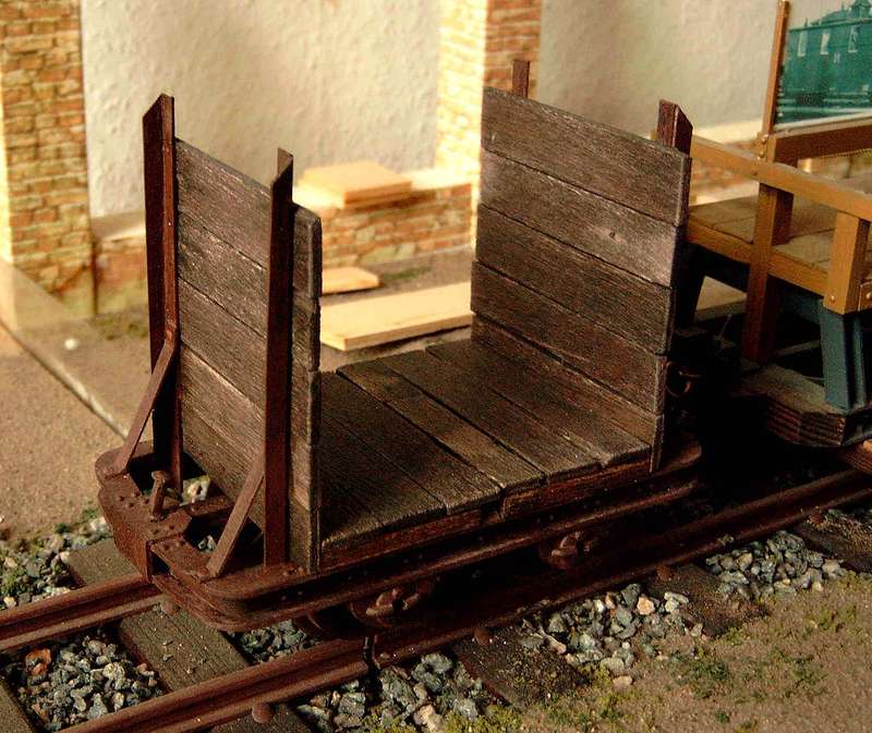 Y4110024