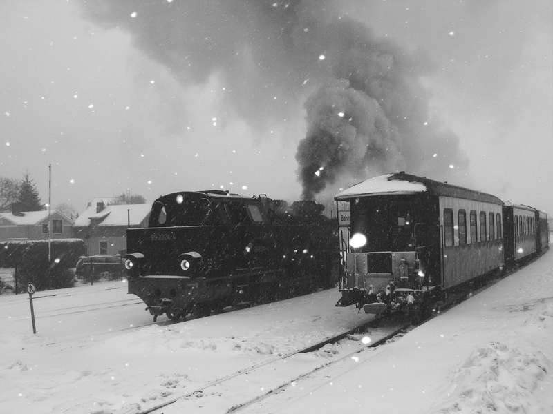Bahnhof Bad Doberan im Schnee...
