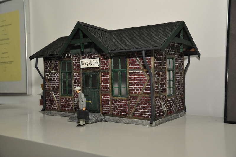 Bahnhof Berge Feb 2013 2