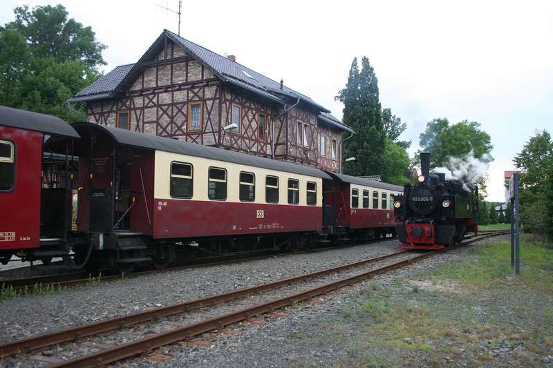 900_481