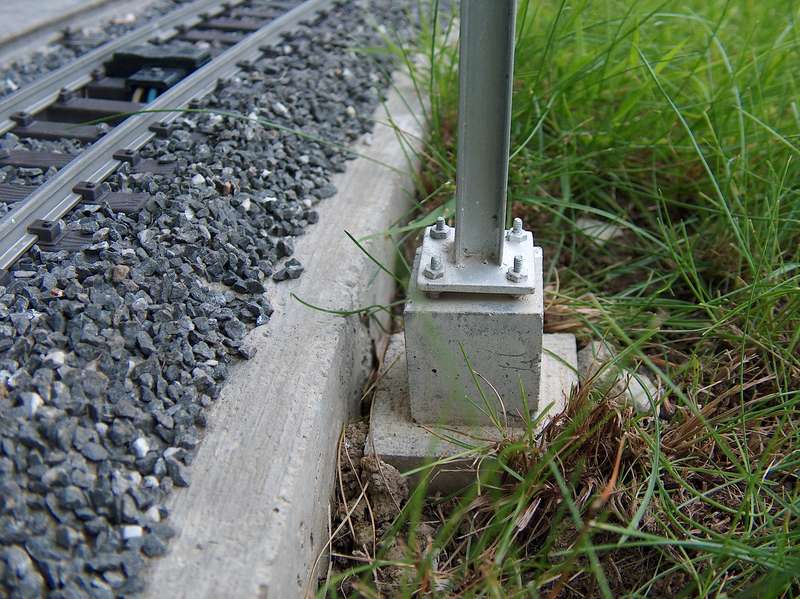 Oberleitungssockel