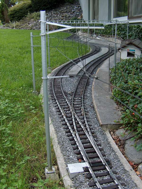Oberleitungsmast der FO