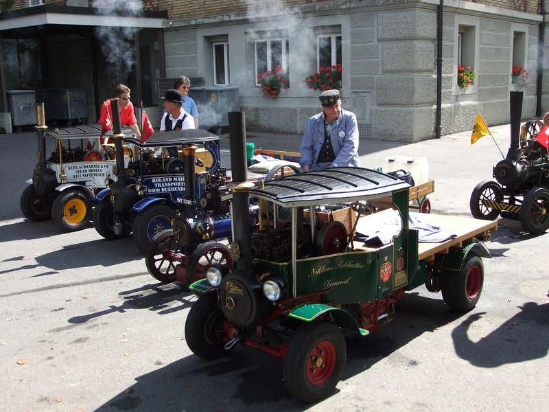 Dampftracktoren und Lastwagen Treffen
