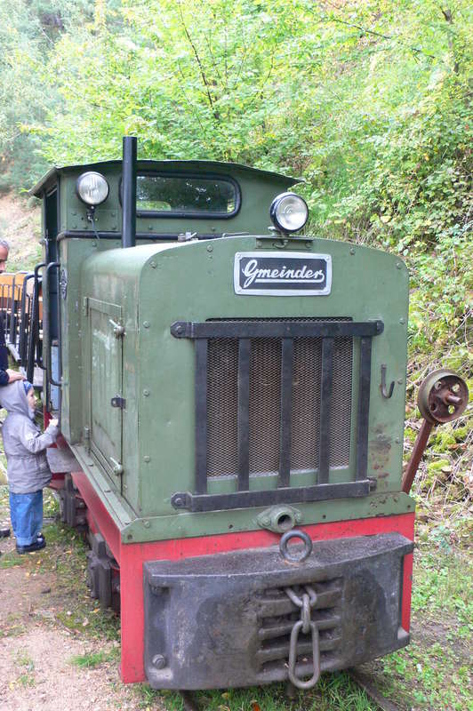 L1070894