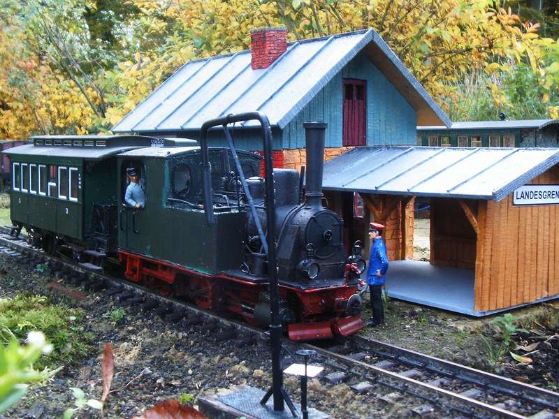 Lok 2 im Bf Landesgrenze