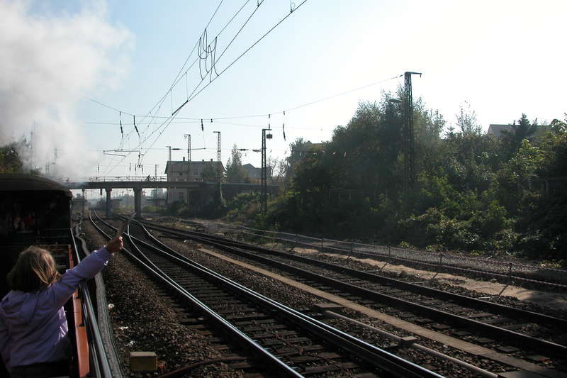 Neben der Hauptbahn