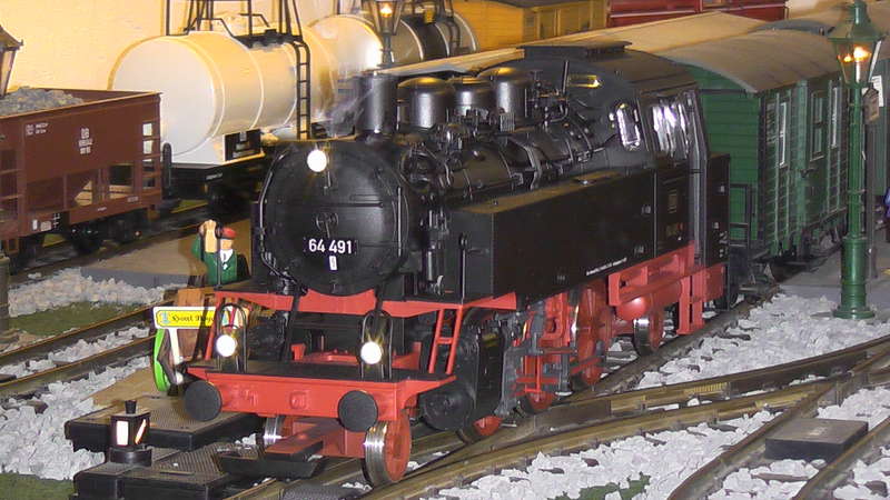 Piko BR64