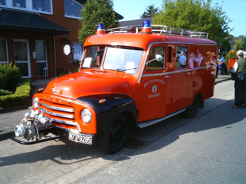Opel Blitz LF8