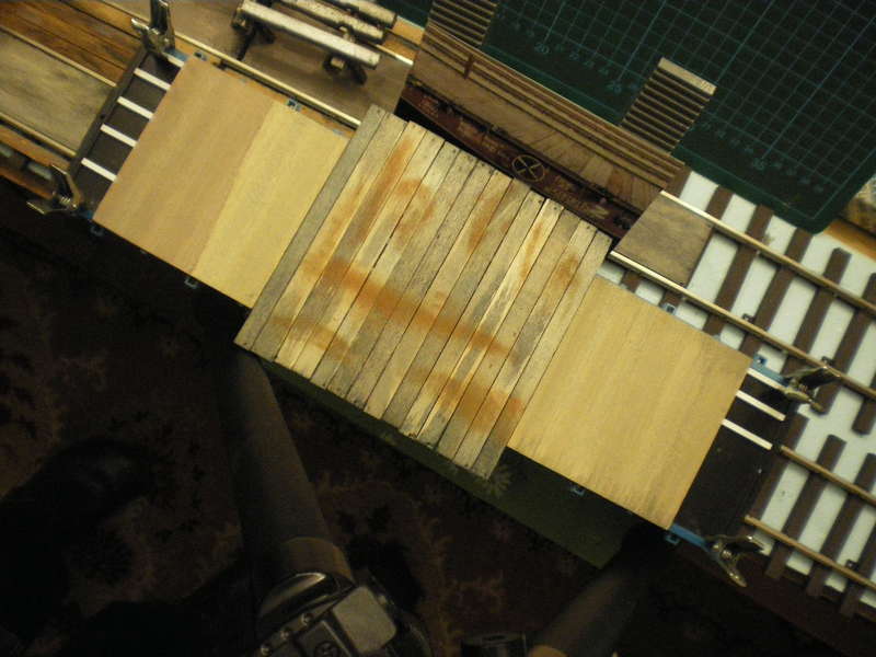Vergleich Altmaterial zu sägefrischem Holz