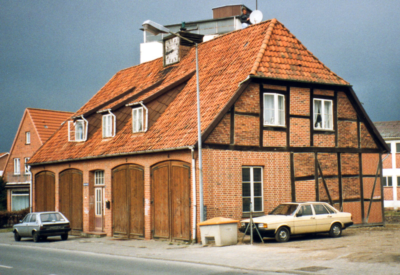 Feuerwehrhaus_Lbg-1992_04