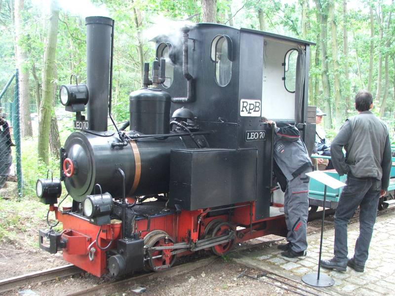 Leo_70_1